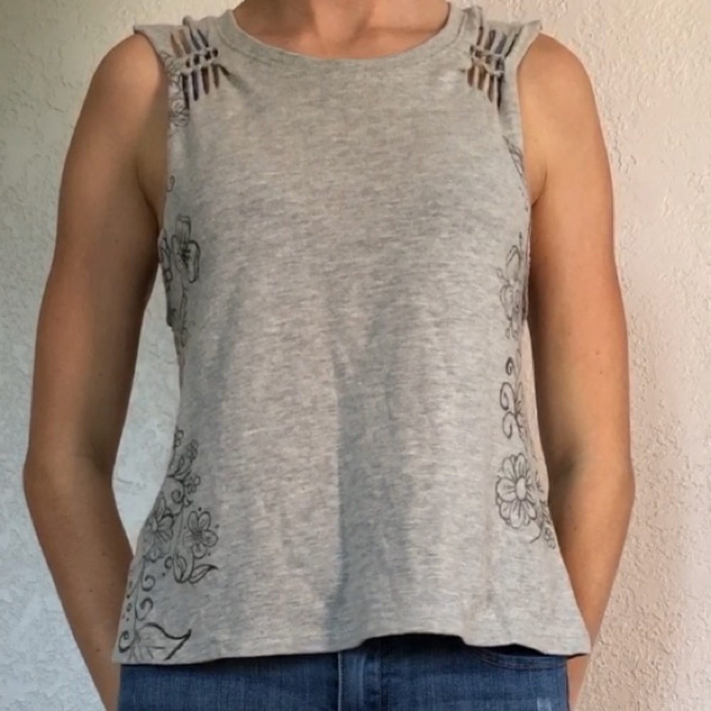 Muscle tank